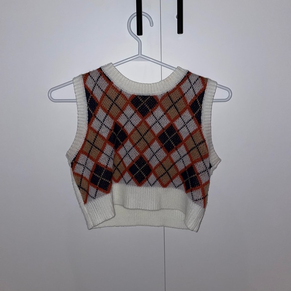 Knit white, orange and blue crop top. - Picture 1 of 3